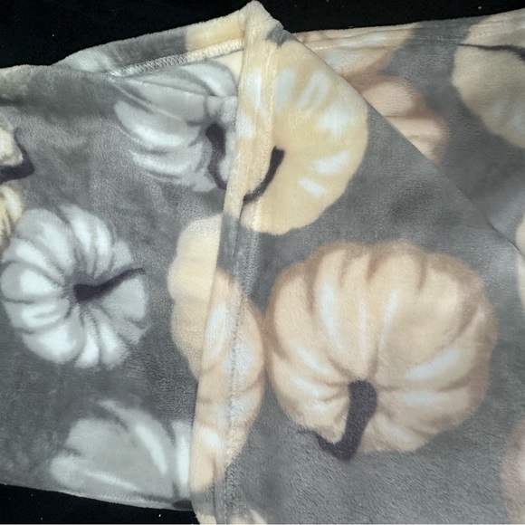 Fall blanket - Picture 2 of 3